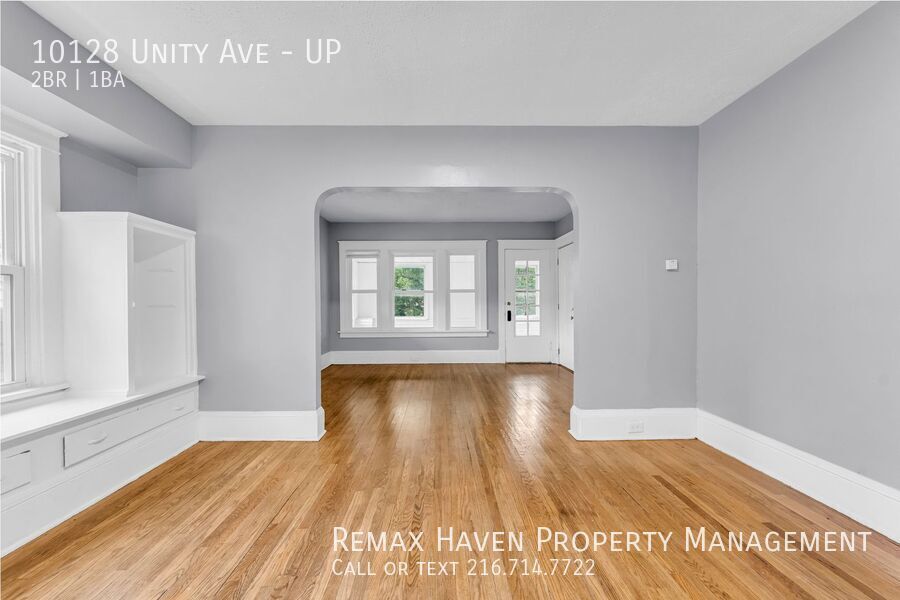 10128 Unity Ave | UP, Cleveland - Spacious 2 bed 1 bath multi-family home! property image