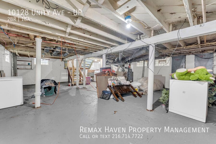 10128 Unity Ave | UP, Cleveland - Spacious 2 bed 1 bath multi-family home! property image