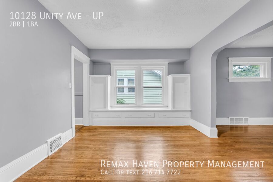 10128 Unity Ave | UP, Cleveland - Spacious 2 bed 1 bath multi-family home! property image