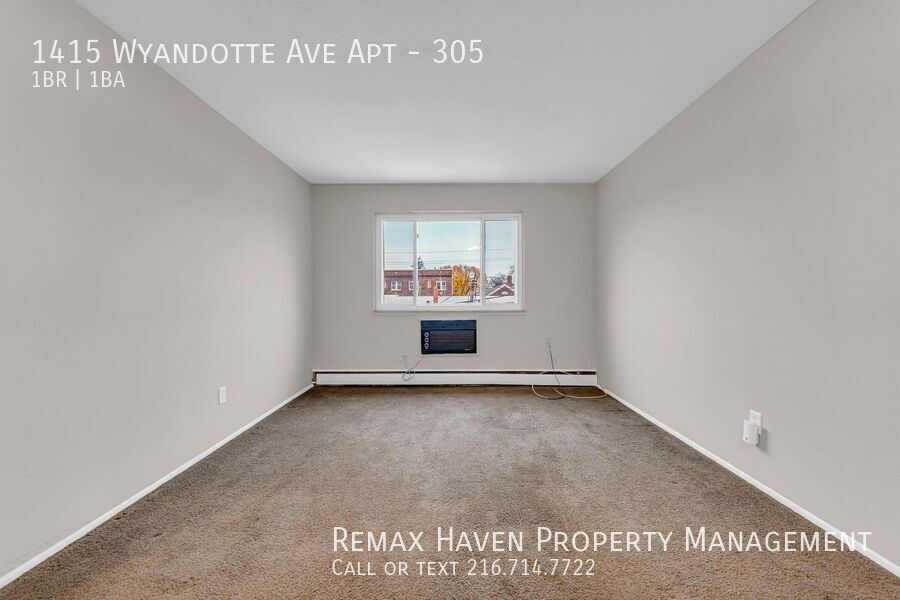 1415 Wyandotte Ave | Unit 305, Lakewood - Spacious 1-bed 1-bath apartment! property image