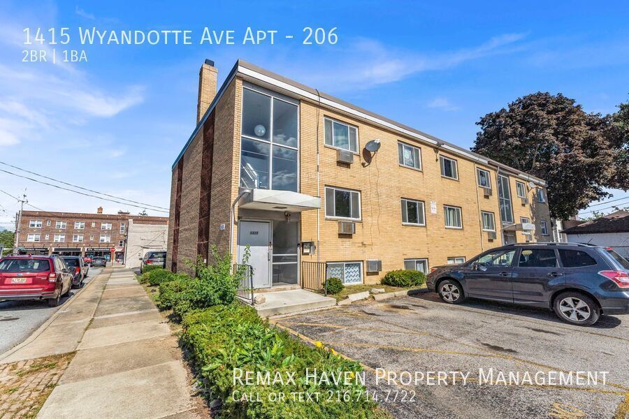 1415 Wyandotte Ave | #206, Lakewood - Spacious 2-bed 1-bath multi-family home! Heat Included! property image