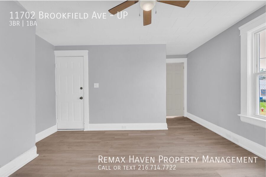 11702 Brookfield Ave | UP, Cleveland - Spacious 3-bed 1-bath multi-family home! property image