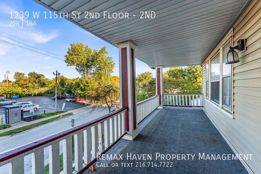 1239 W 115th St | Unit 2, Cleveland - Spacious 2-bed 1-bath multi-family home! Gas Included! property image