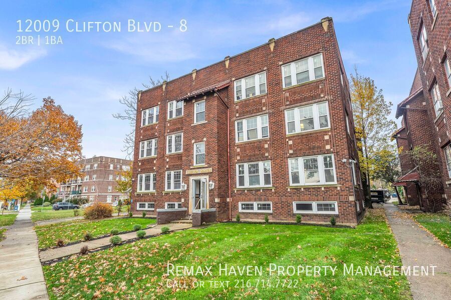 12009 Clifton Blvd | Apt#8, Lakewood - Spacious 2-bed 1-bath apartment! This rental comes with 1 des property image