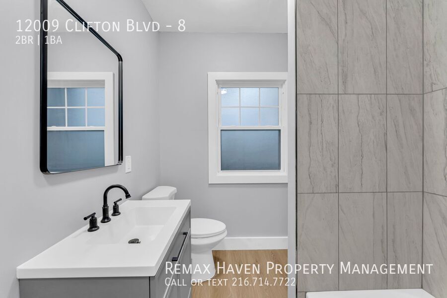 12009 Clifton Blvd | Apt#8, Lakewood - Spacious 2-bed 1-bath apartment! This rental comes with 1 des property image