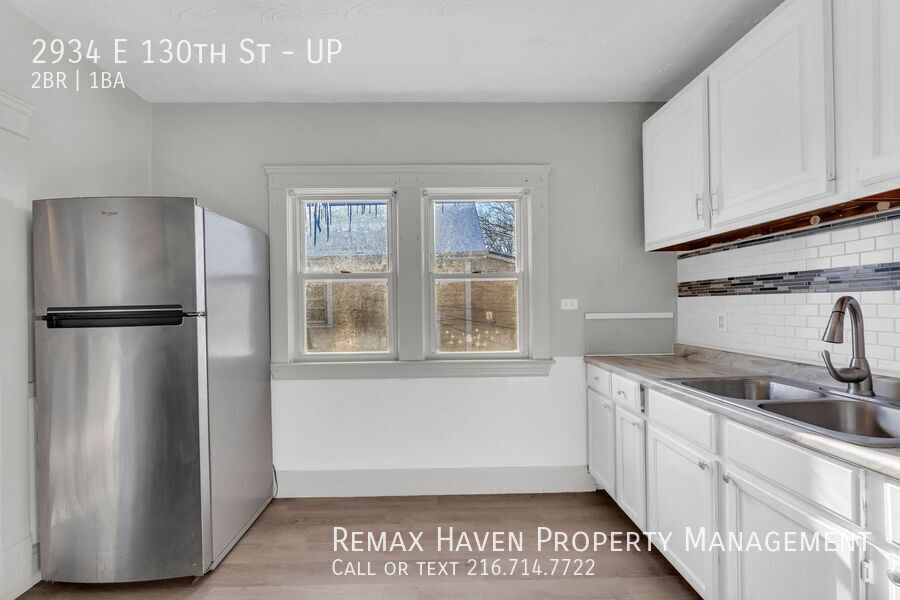 2934 E 130th St | UP, Cleveland - Spacious 2 bed 1 bath multi-family home! property image