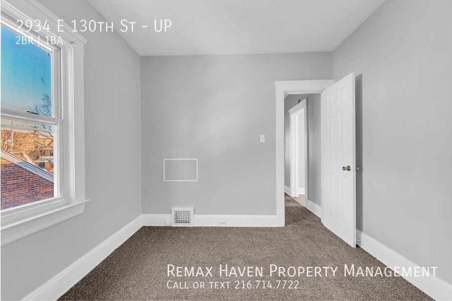 2934 E 130th St | UP, Cleveland - Spacious 2 bed 1 bath multi-family home! property image