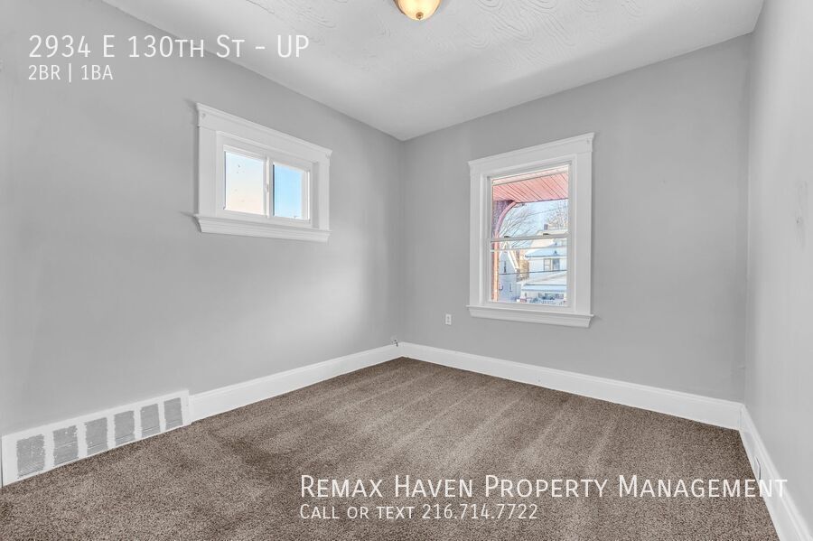 2934 E 130th St | UP, Cleveland - Spacious 2 bed 1 bath multi-family home! property image
