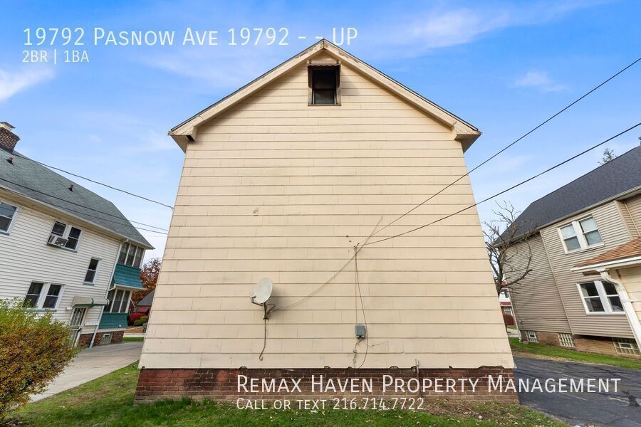 19792 Pasnow UP, Euclid - 2 bed 1 bath UP unit of this 2 family home! property image