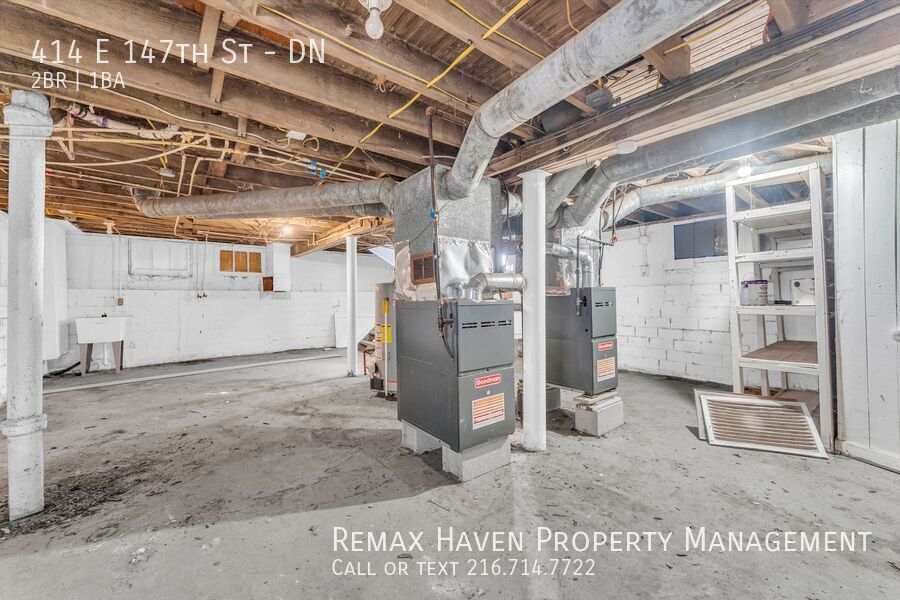 414 E 147th St | DN, Cleveland - Spacious 2-bed 1-bath multi-family home! property image