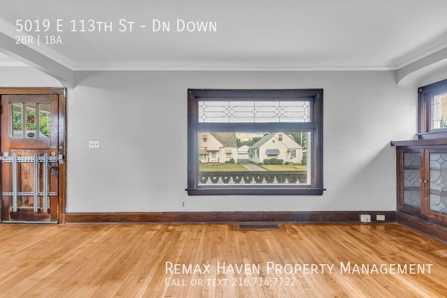 5019 E 113th St | DN, Garfield Heights - Spacious 2 bed 1 bath multi-family home! property image