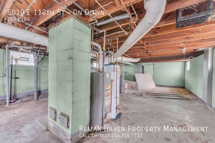 5019 E 113th St | DN, Garfield Heights - Spacious 2 bed 1 bath multi-family home! property image