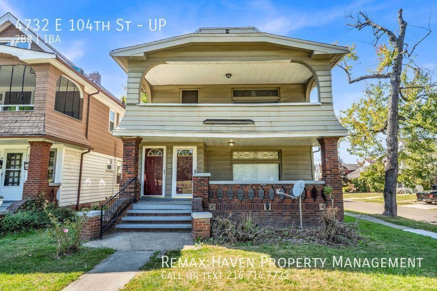 4732 E 104th St | UP, Garfield Heights - Spacious 2-bed 1-bath multi-family home! property image