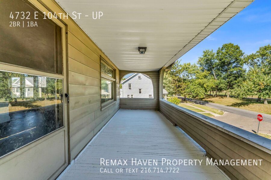 4732 E 104th St | UP, Garfield Heights - Spacious 2-bed 1-bath multi-family home! property image