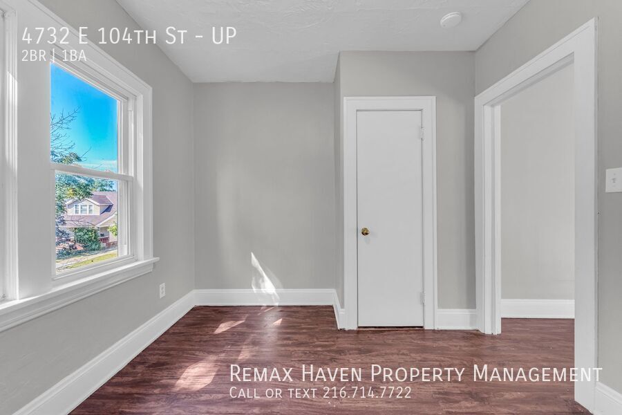 4732 E 104th St | UP, Garfield Heights - Spacious 2-bed 1-bath multi-family home! property image