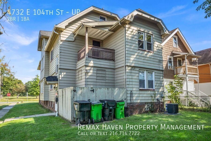 4732 E 104th St | UP, Garfield Heights - Spacious 2-bed 1-bath multi-family home! property image