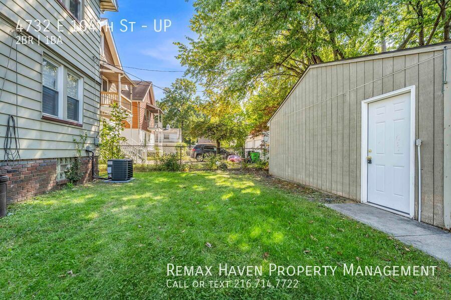 4732 E 104th St | UP, Garfield Heights - Spacious 2-bed 1-bath multi-family home! property image
