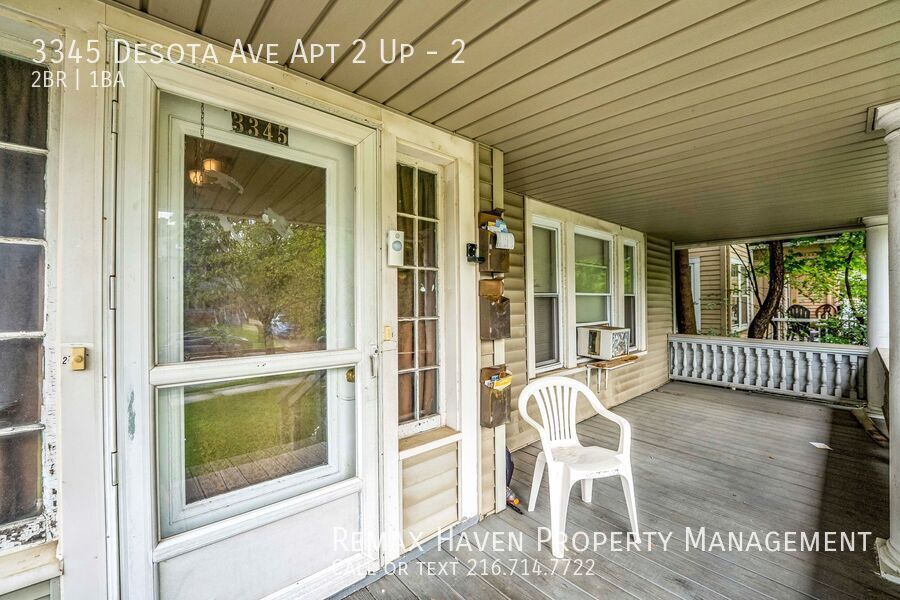 3345 Desota Ave | Unit 2, Cleveland Heights- Spacious 2-bed 1-bath multi-family home! property image