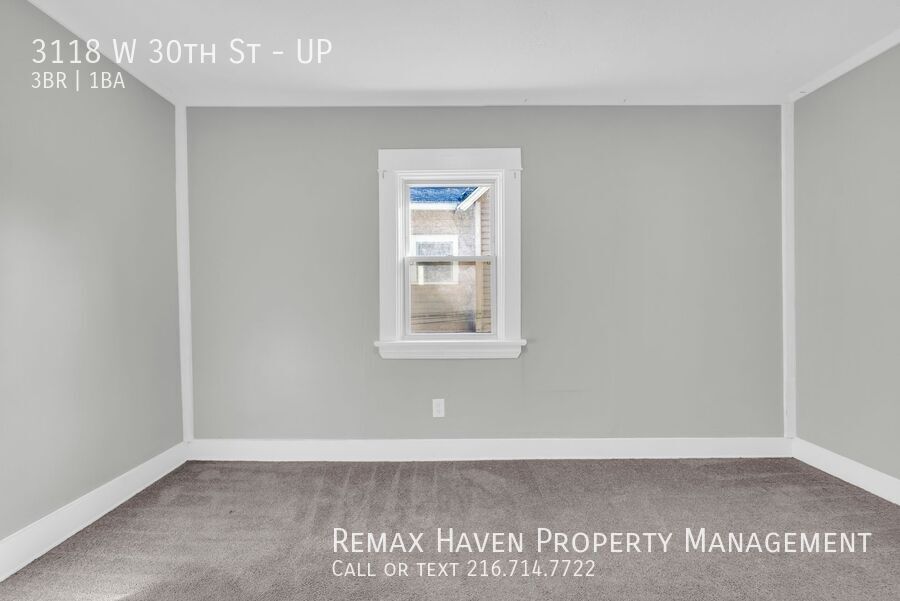 3118 W 30th St | UP, Cleveland - Spacious 3-bed 1-bath multi-family home! property image