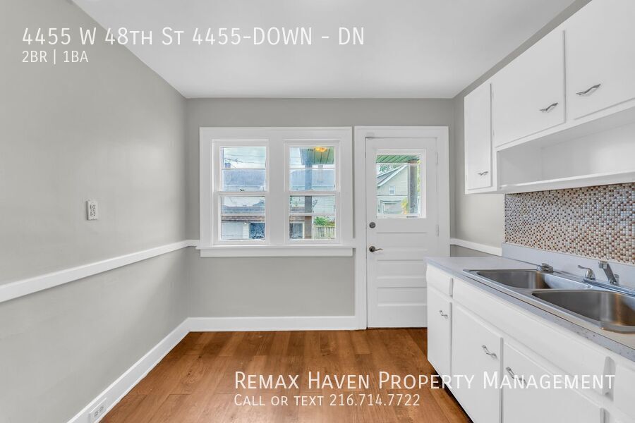 4455 W 48th St | DN, Cleveland - Spacious 2-bed 1-bath multi-family home! property image