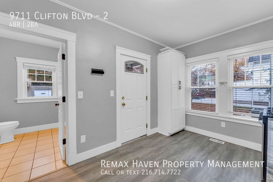 9711 Clifton Blvd | Unit 2, Cleveland - Spacious 4-bed 1.5-bath multi-family home! property image