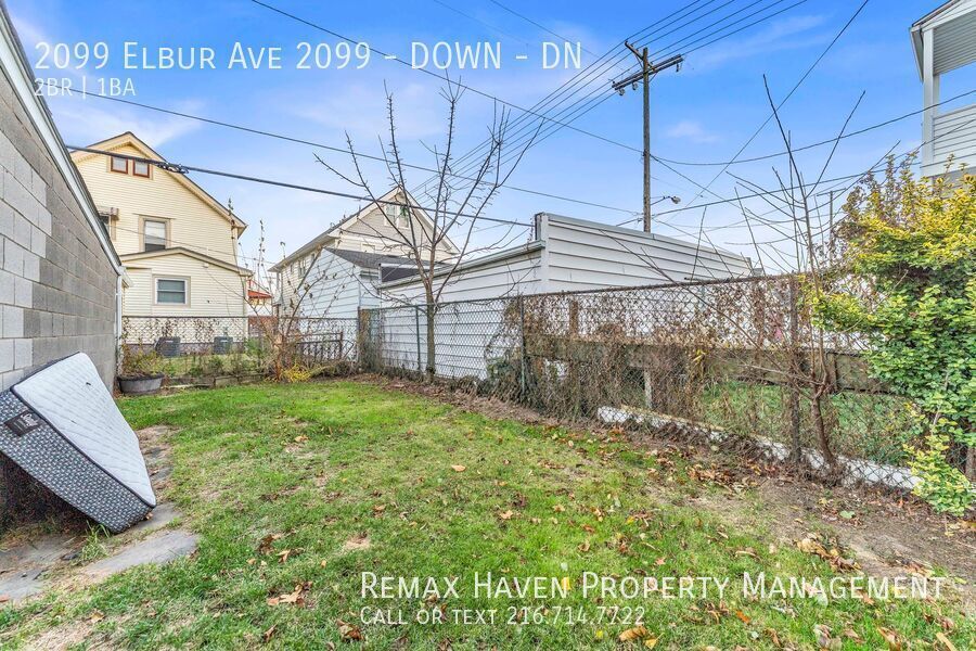 2099 Elbur | DN, Lakewood - Spacious 2-bed 1-bath multi-family home! property image