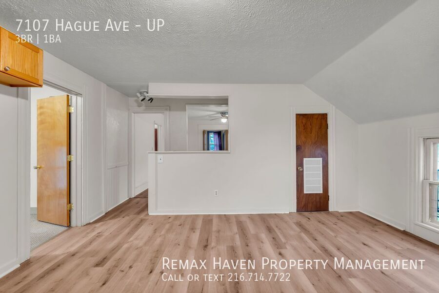 7107 Hague Ave | UP, Cleveland - Spacious 3-bed 1-bath multi-family home! property image