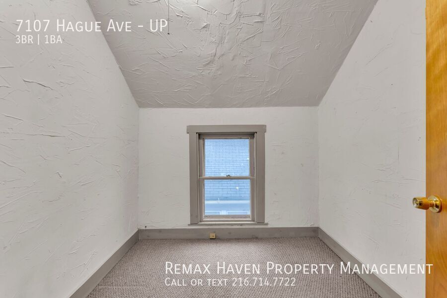 7107 Hague Ave | UP, Cleveland - Spacious 3-bed 1-bath multi-family home! property image