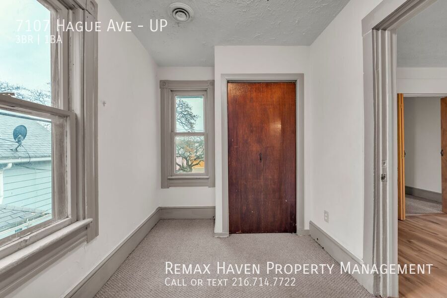 7107 Hague Ave | UP, Cleveland - Spacious 3-bed 1-bath multi-family home! property image