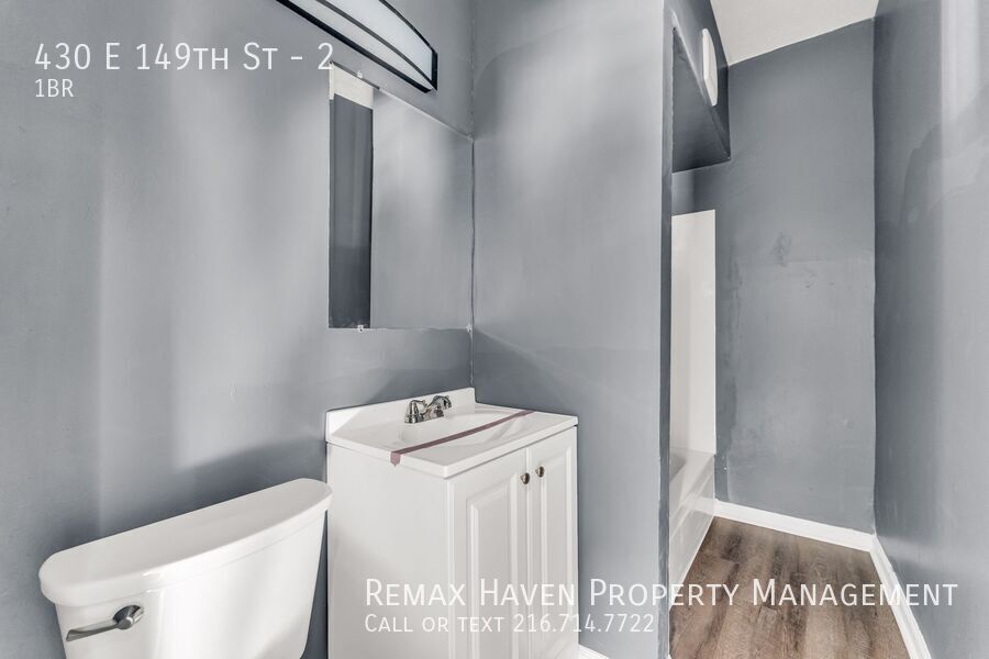 430 E 149th St | Unit 2, Cleveland - Spacious 2-bed 1-bath multi-family home! property image