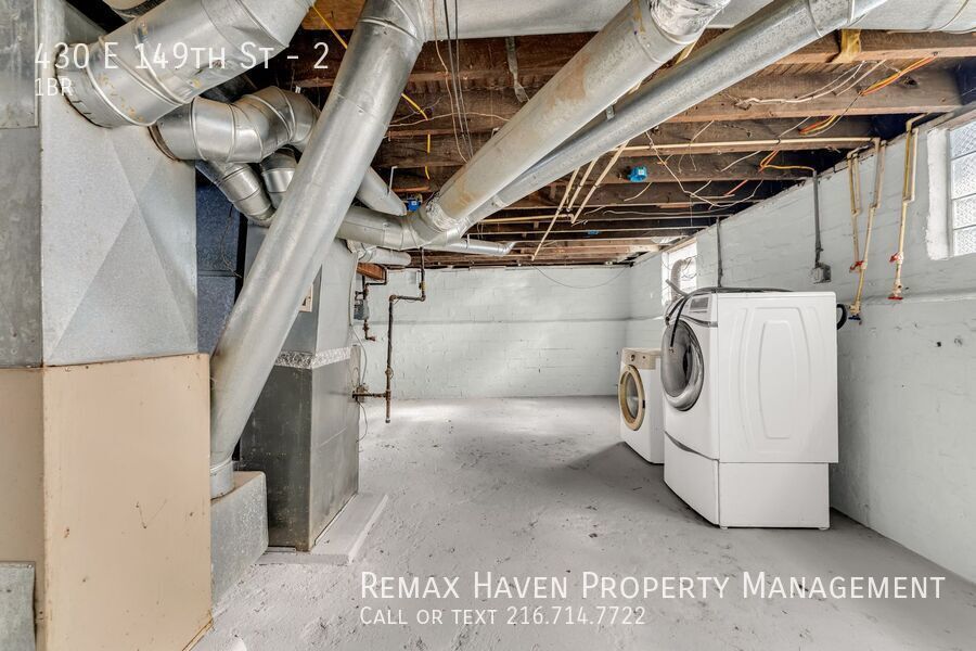 430 E 149th St | Unit 2, Cleveland - Spacious 2-bed 1-bath multi-family home! property image