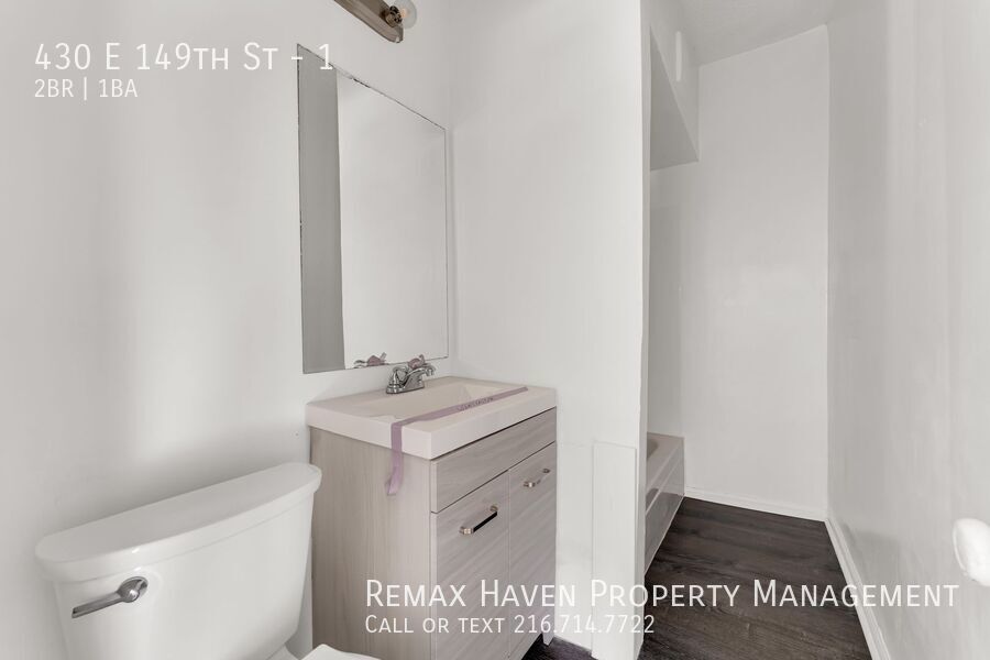 430 E 149th St | Unit 1, Cleveland - Spacious 2-bed 1-bath multi-family home! property image