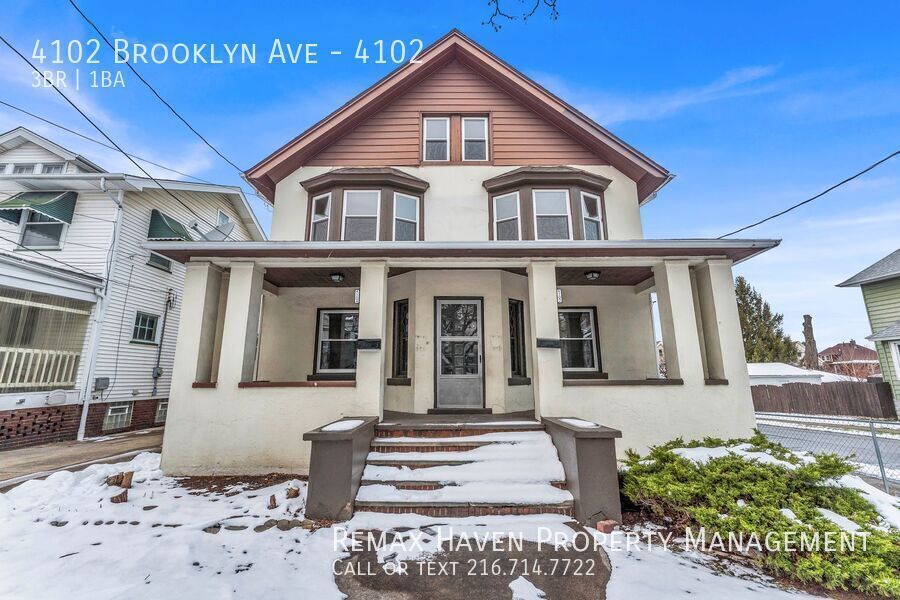 4102 Brooklyn Ave | Right Side, Cleveland - Spacious 3-bed 1-bath multi-family home! property image