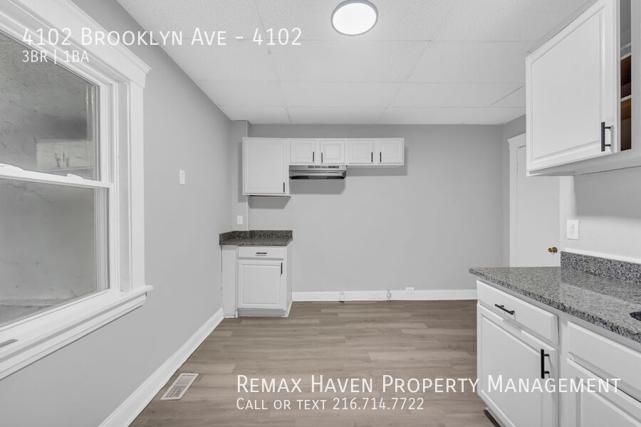 4102 Brooklyn Ave | Right Side, Cleveland - Spacious 3-bed 1-bath multi-family home! property image