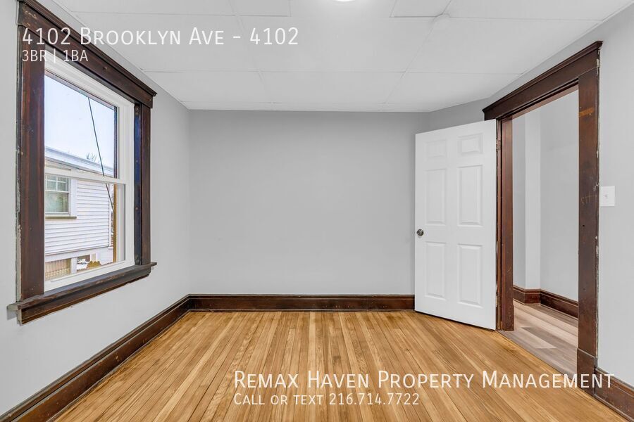 4102 Brooklyn Ave | Right Side, Cleveland - Spacious 3-bed 1-bath multi-family home! property image