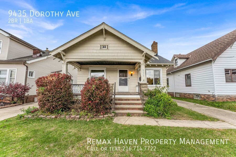 9435 Dorothy Ave, Garfield Heights - Spacious 2-bed 1-bath single-family home! property image