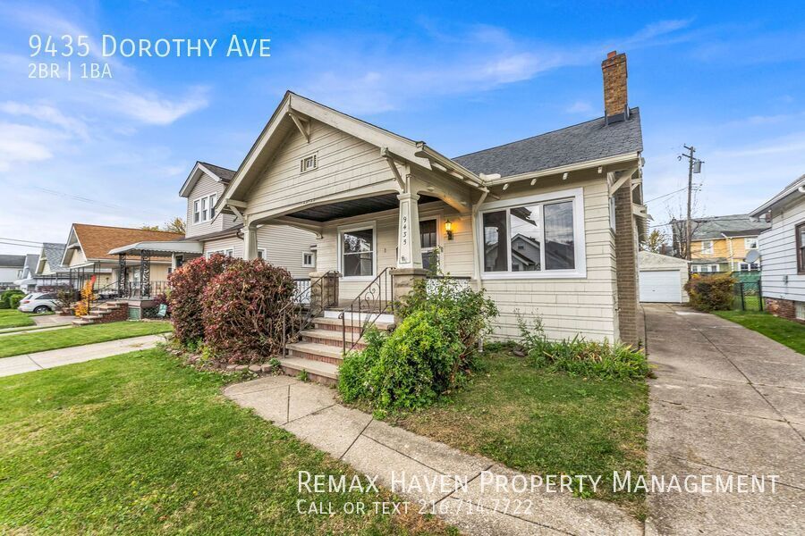 9435 Dorothy Ave, Garfield Heights - Spacious 2-bed 1-bath single-family home! property image
