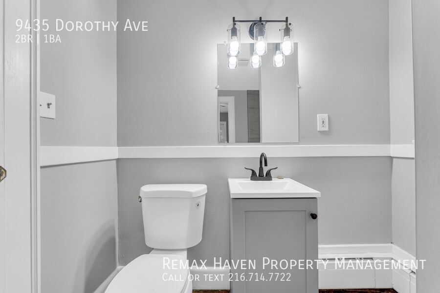 9435 Dorothy Ave, Garfield Heights - Spacious 2-bed 1-bath single-family home! property image