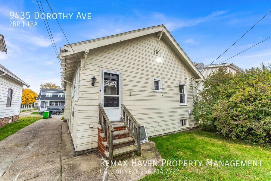 9435 Dorothy Ave, Garfield Heights - Spacious 2-bed 1-bath single-family home! property image