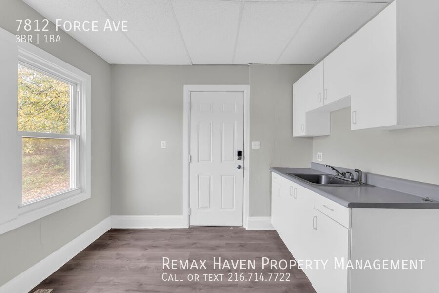 7812 Force Ave, Cleveland - Spacious 3-bed 1-bath single-family home! property image