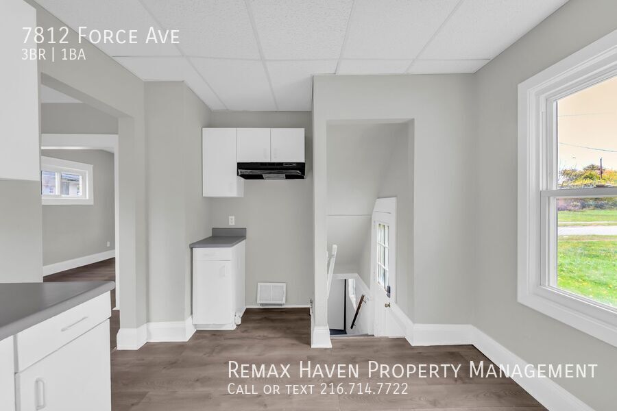 7812 Force Ave, Cleveland - Spacious 3-bed 1-bath single-family home! property image