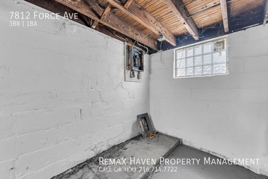 7812 Force Ave, Cleveland - Spacious 3-bed 1-bath single-family home! property image