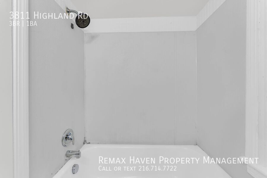 3811 Highland Rd , Cleveland - Spacious 3-bed 1-bath single-family home! property image