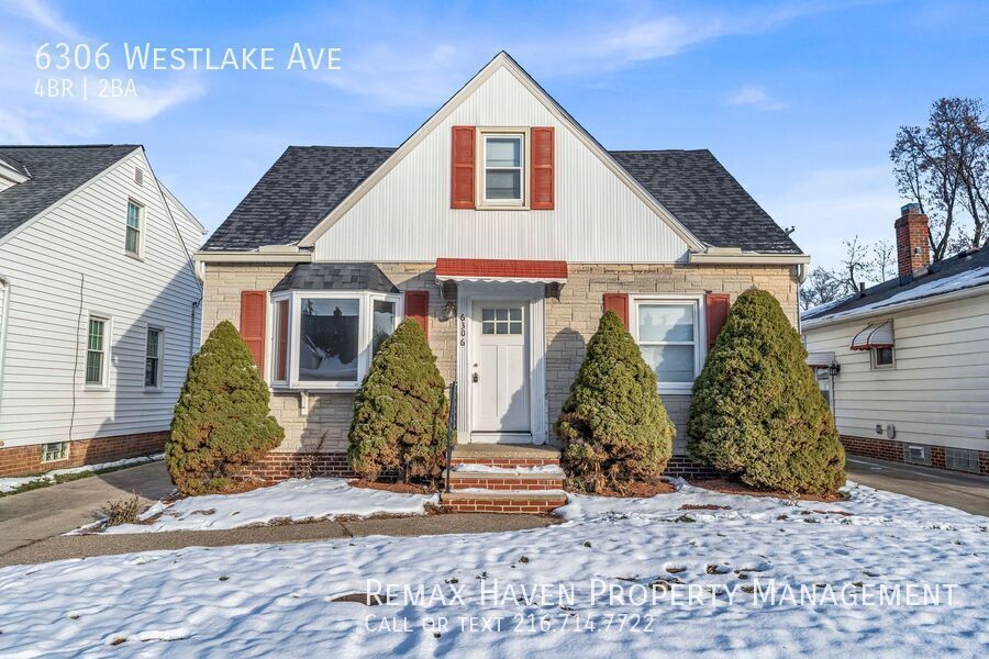 6306 Westlake Ave, Parma - Spacious 4-bed 2-bath single-family home! property image