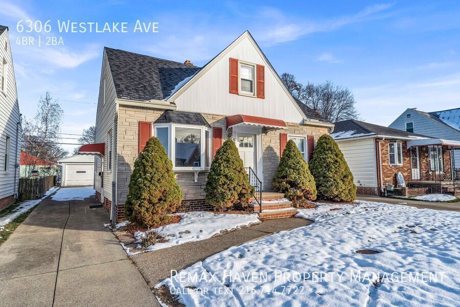 6306 Westlake Ave, Parma - Spacious 4-bed 2-bath single-family home! property image