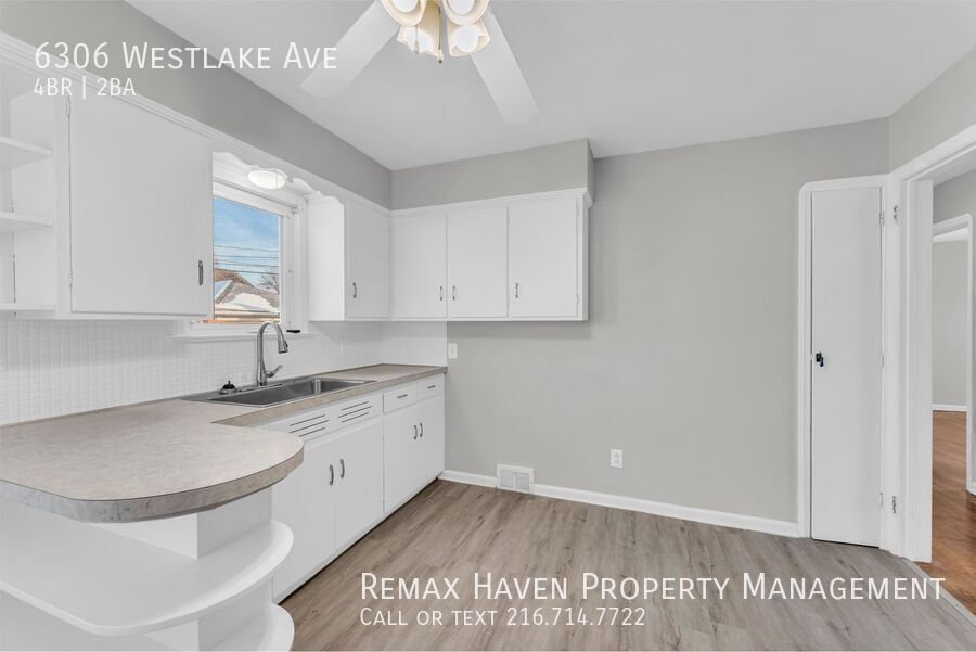 6306 Westlake Ave, Parma - Spacious 4-bed 2-bath single-family home! property image