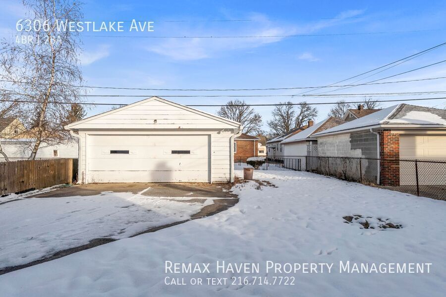 6306 Westlake Ave, Parma - Spacious 4-bed 2-bath single-family home! property image