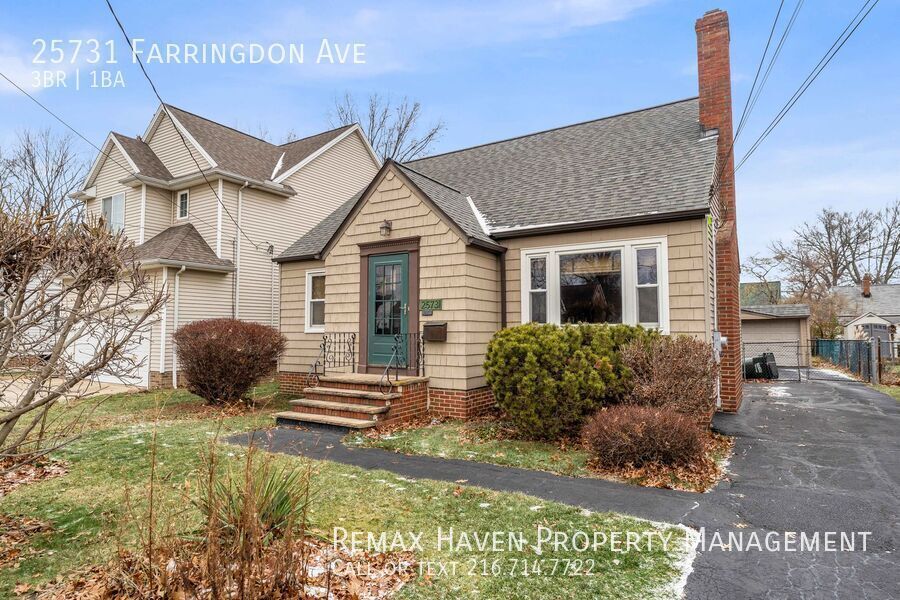 25731 Farringdon Ave, Euclid - Spacious 3-bed 1-bath single-family home! property image