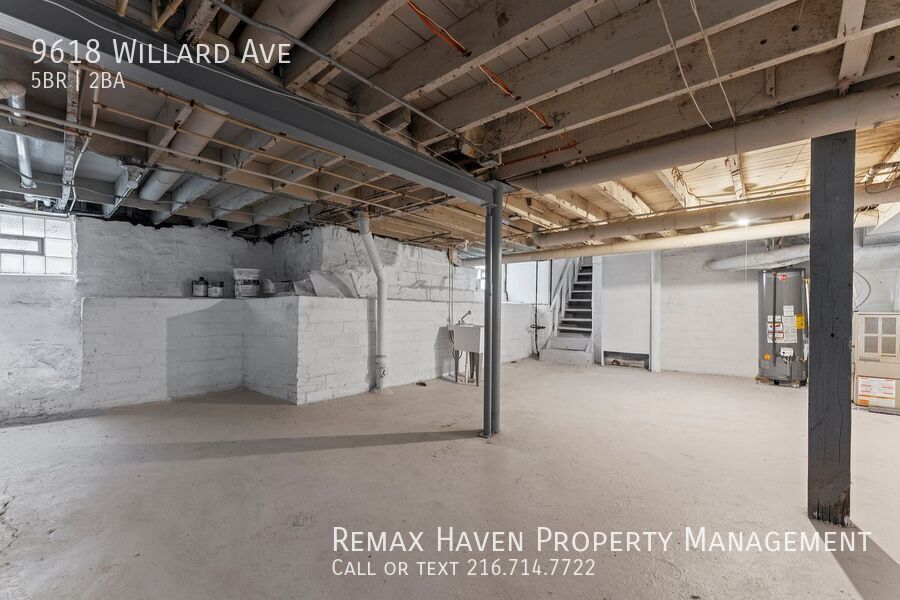 9618 Willard Ave, Cleveland - Spacious 5-bed 2-bath single-family home! property image