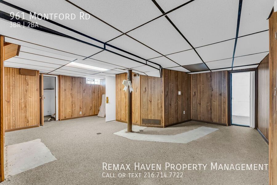 961 Montford Rd, Cleveland Heights - Spacious 3-bed 2-bath single-family home! property image